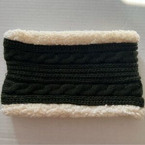 Cozy Knit Infinity Scarf with Sherpa Lining